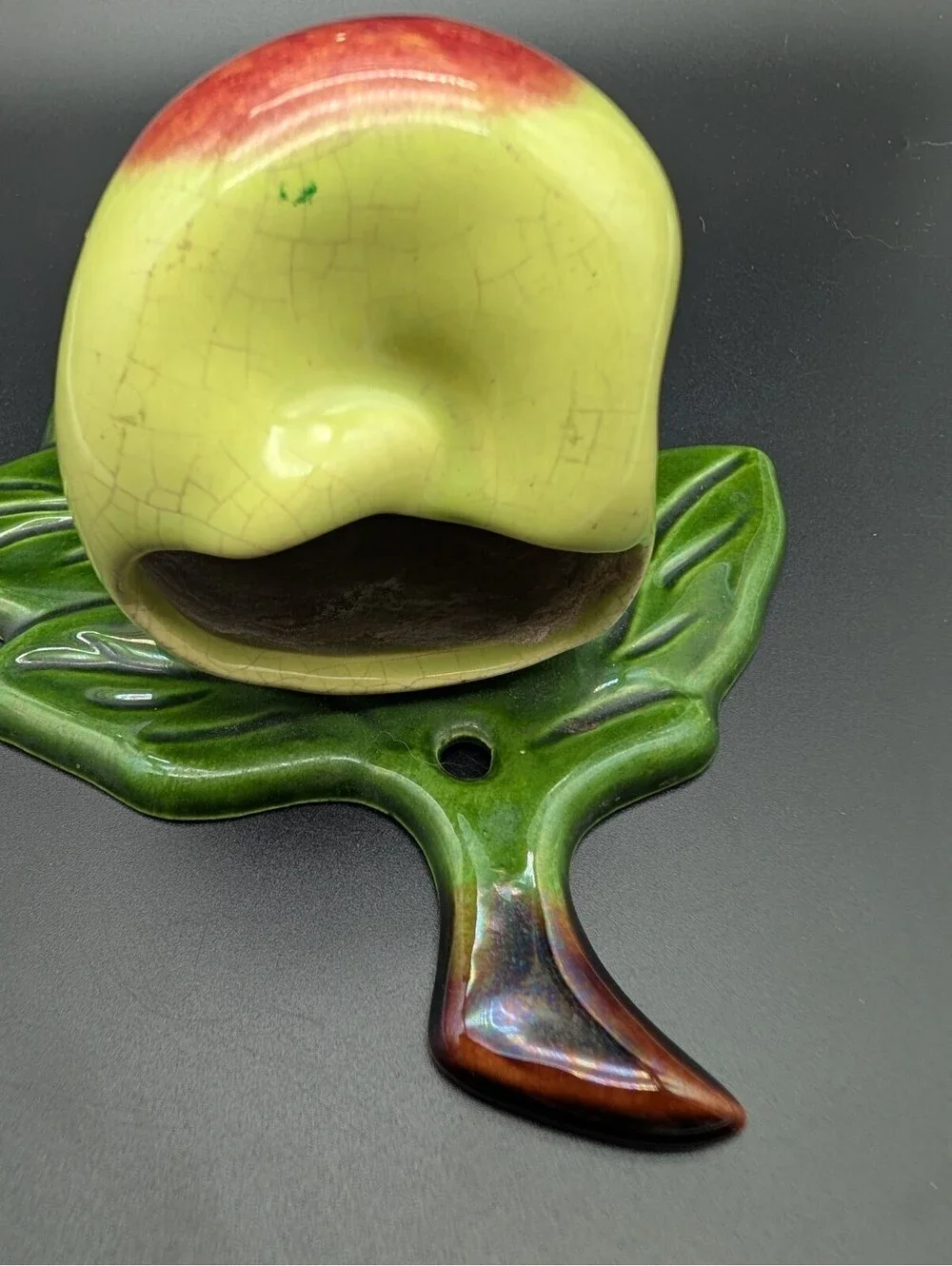 VTG Treasure Craft Pottery Green Apple Wall Pocket Planter MCM California Kitchy